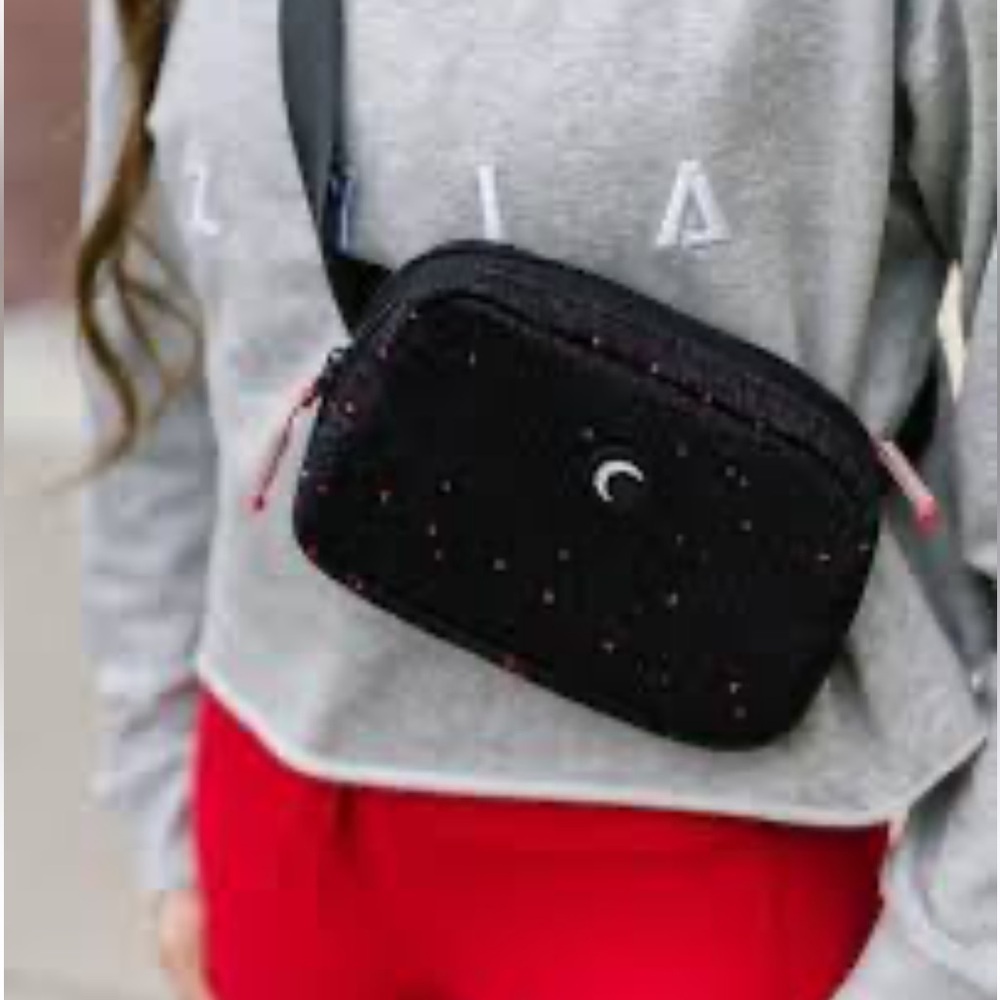 ZYIA Active Black Speckled Crossbody Sling Bag Athleisure Everyday Carry